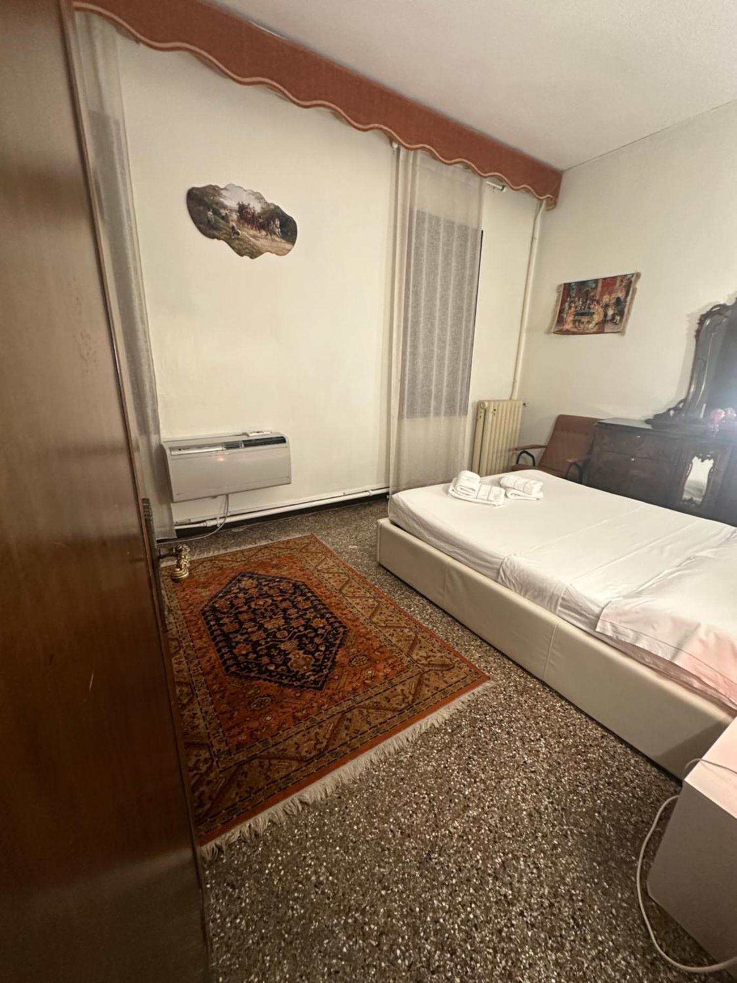 Rosa Apartment Венеция Экстерьер фото