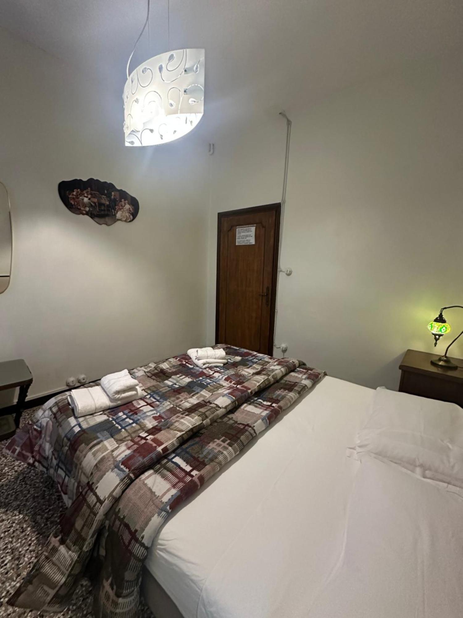 Rosa Apartment Венеция Экстерьер фото