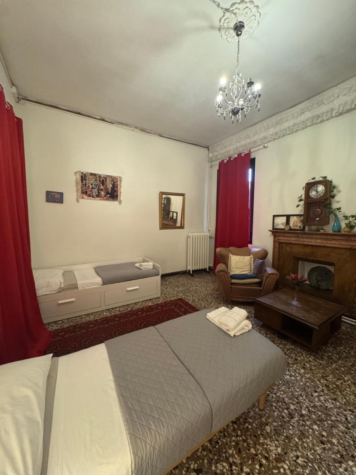 Rosa Apartment Венеция Экстерьер фото